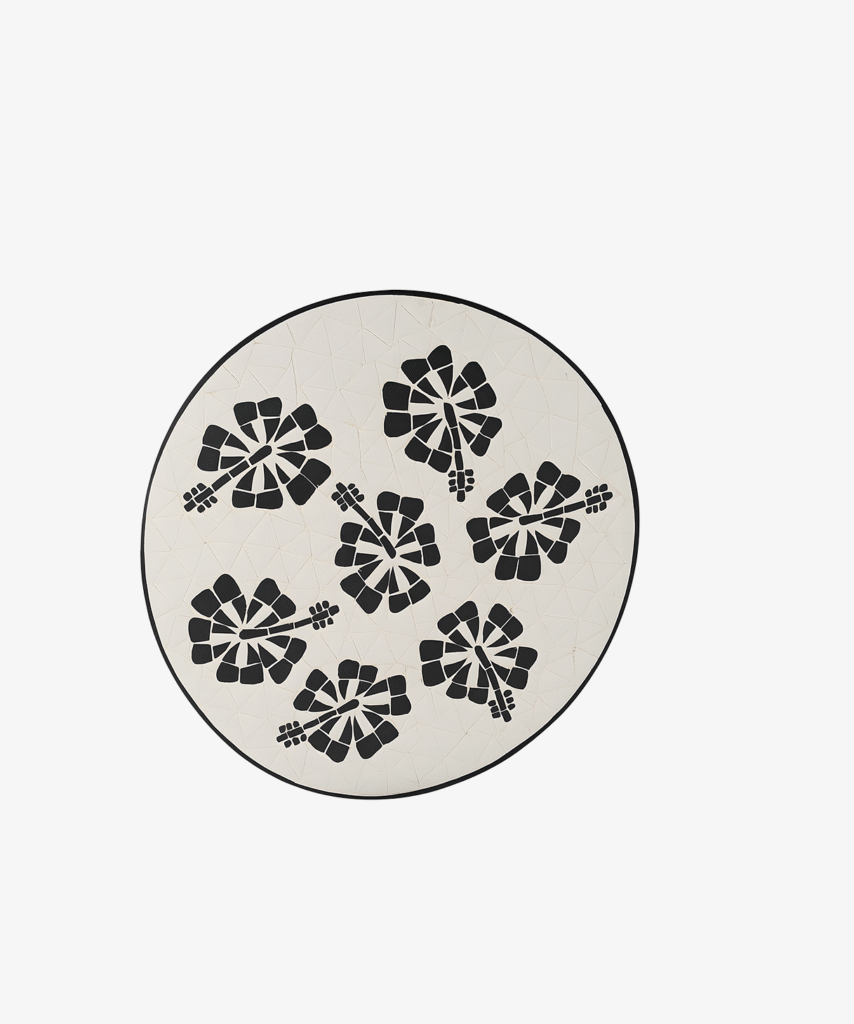 outdoor patio table
